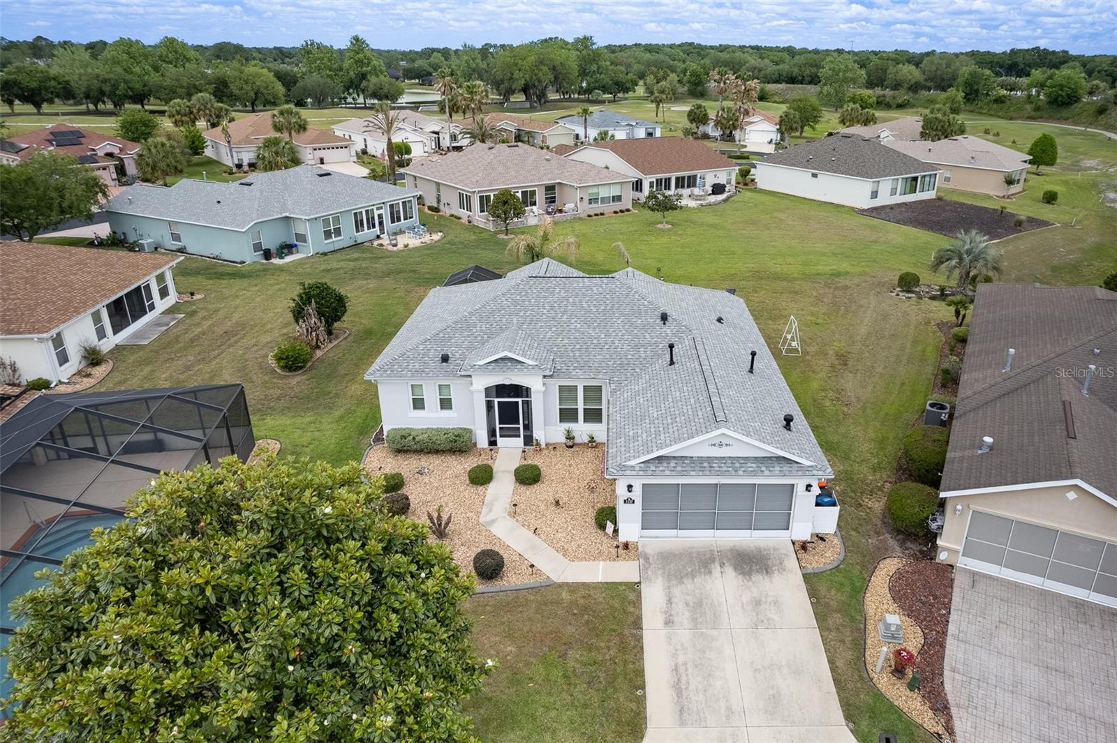 SUMMERGLEN - Residential