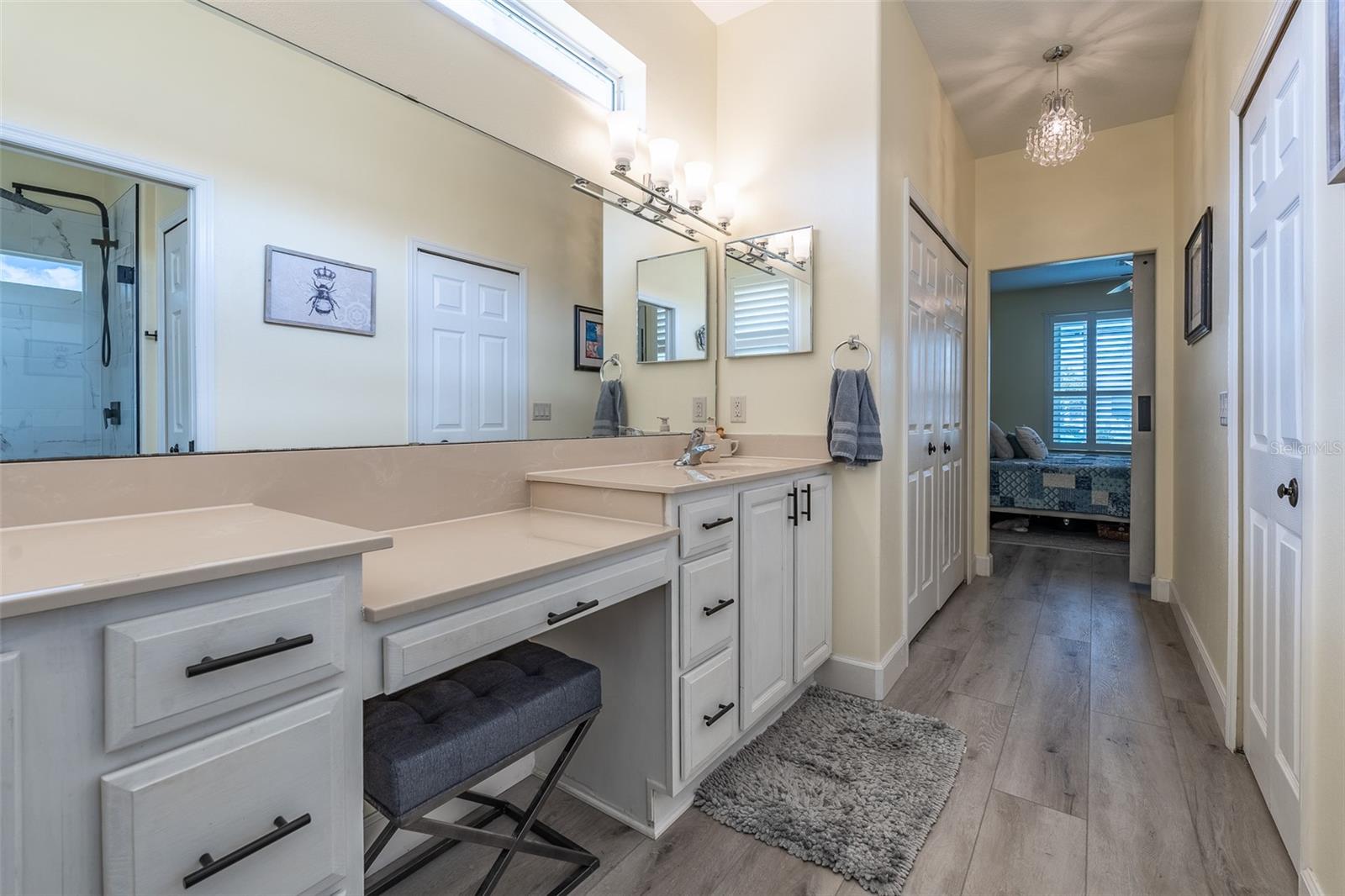 SUMMERGLEN - Residential