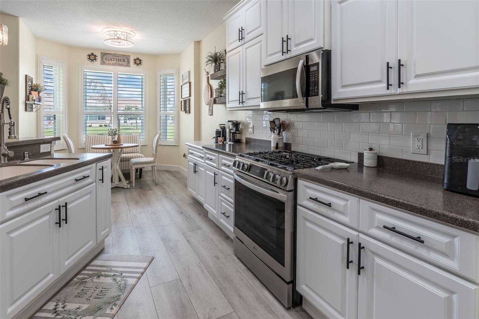 SUMMERGLEN - Residential