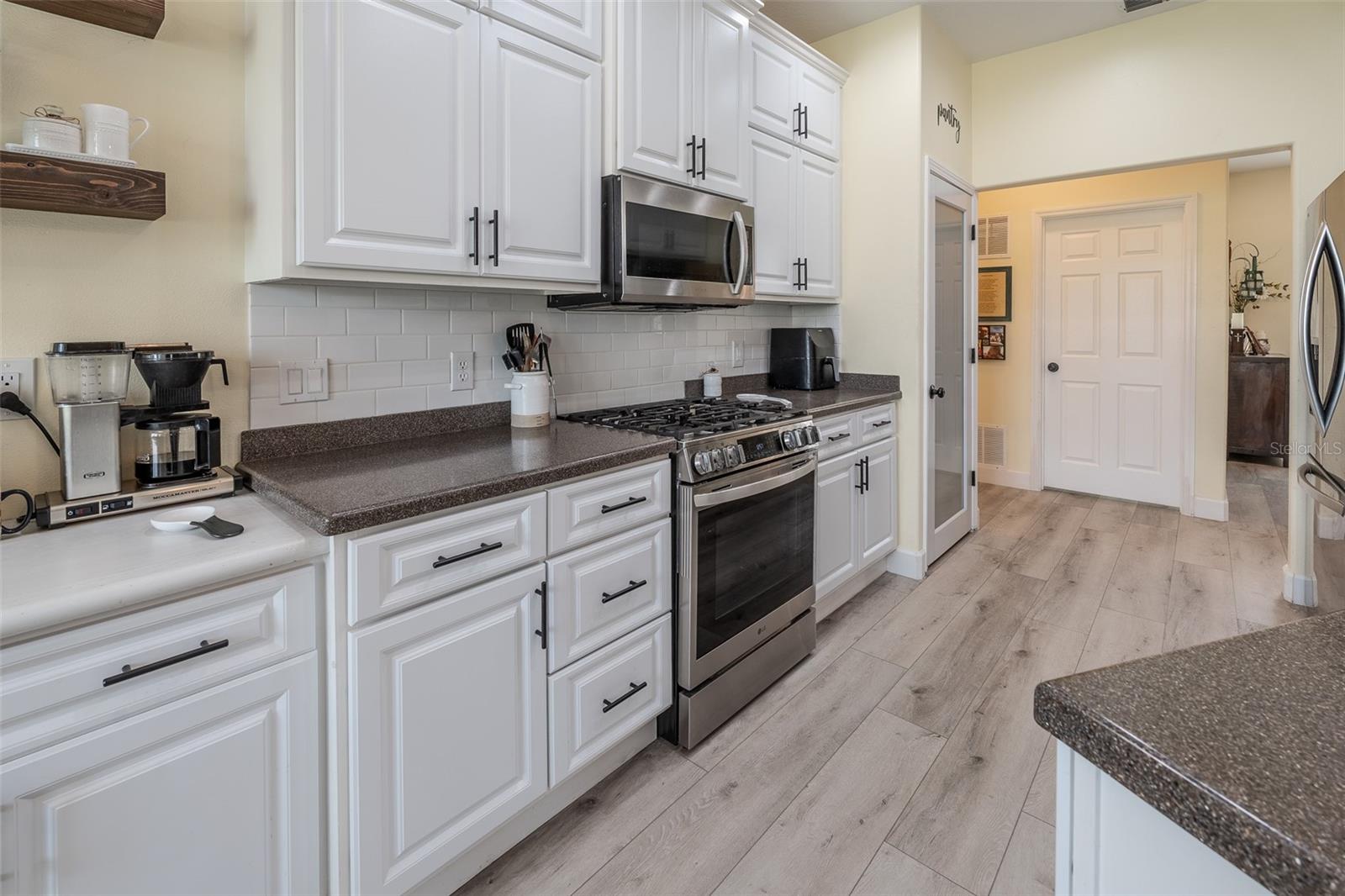 SUMMERGLEN - Residential