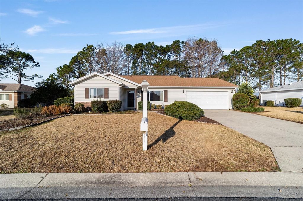Photo of 13760 SE 86th Terrace, Summerfield, FL 34491 (MLS # G5108263)