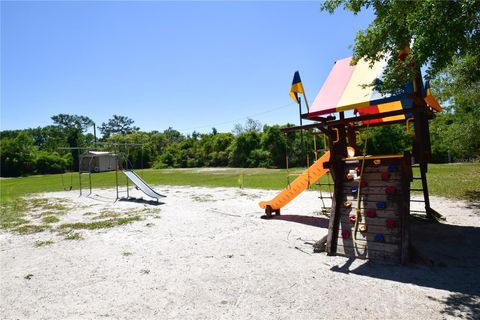 A home in WIMAUMA