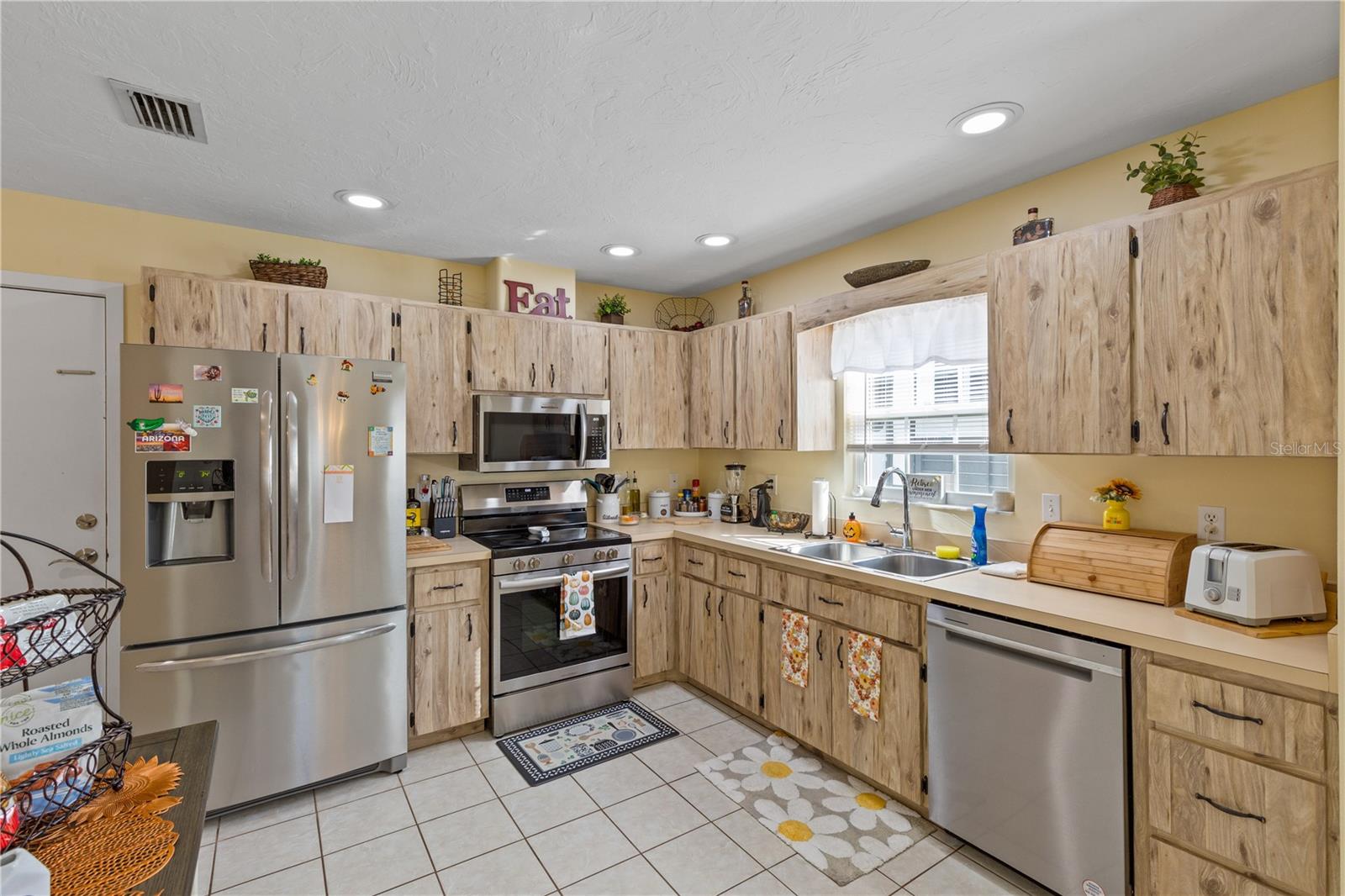 CHRISTY LEES REP - Residential