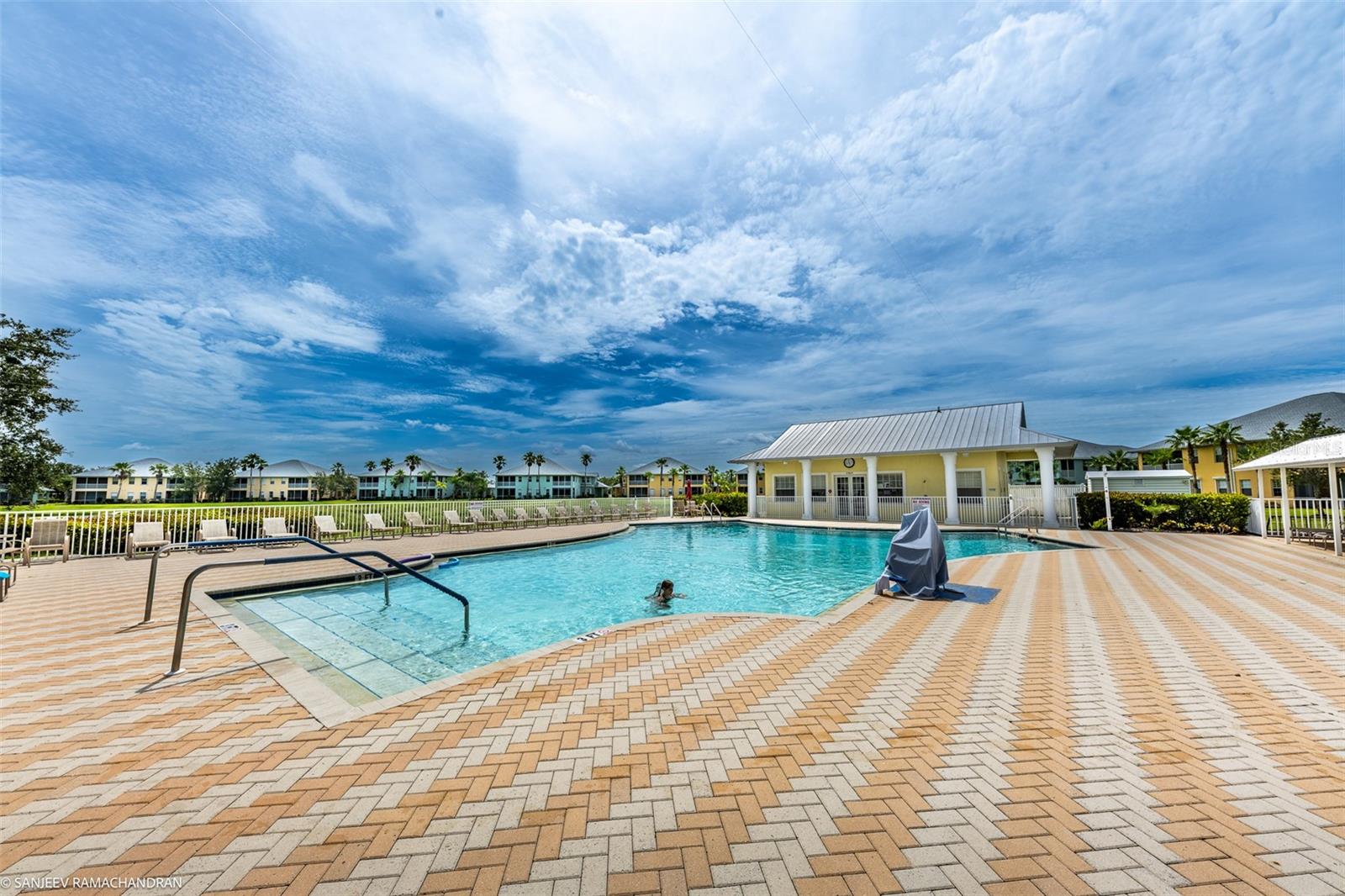 LAKE VIEW VI AT HERITAGE LAKE PARK - Residential