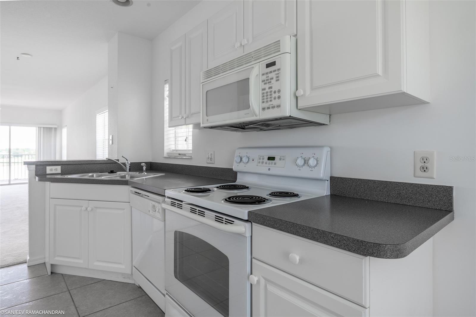 LAKE VIEW VI AT HERITAGE LAKE PARK - Residential