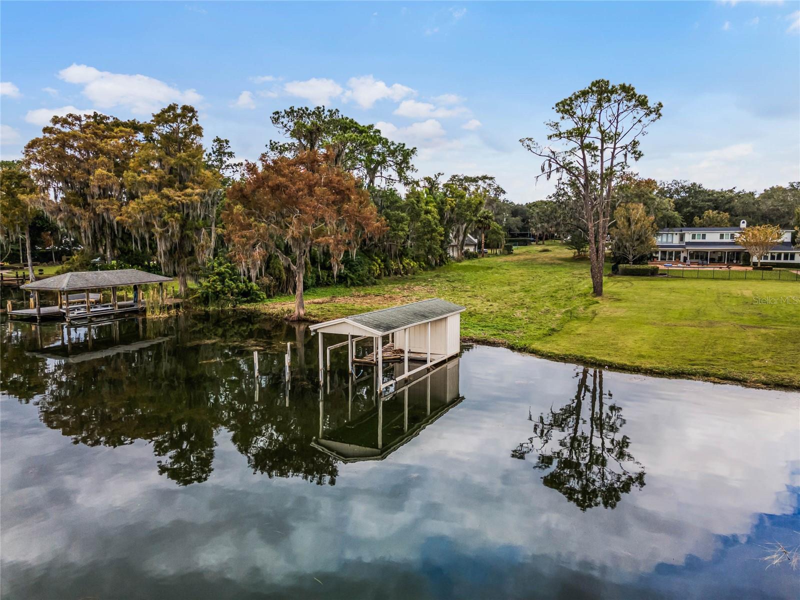 Winter Park Chain of Lakes...this is a rare opportunity to create and build your dream estate on the north shore of Lake Maitland. This property is approximately 1.5 acres of usable land with 100 feet of frontage. Already cleared, this property is ready for you to build your perfect home, take advantage of the exceptional views across the lake, and get everything you have wanted to start enjoying the lakefront lifestyle. You can boat, kayak, or paddleboard amongst the lakes and enjoy the beautiful scenery, including Kraft Azalea Gardens, Rollins College, and the Winter Park Racquet Club. Perfectly located with easy access to downtown Winter Park’s famed Park Avenue and a short commute to downtown Orlando, UCF, and all the Central Florida amenities.