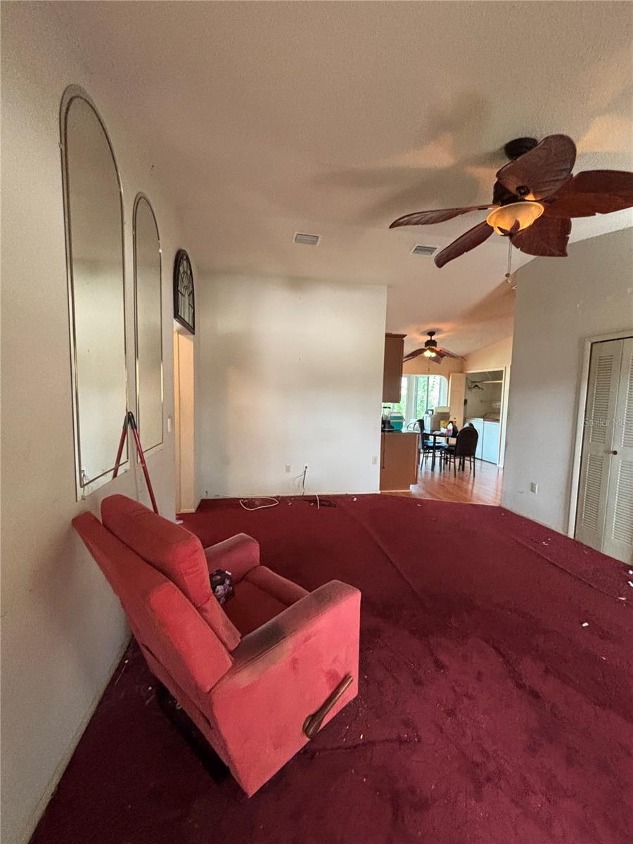 Casas a venda 1 - Jen Dantas 7712 WILLOW PARK DRIVE