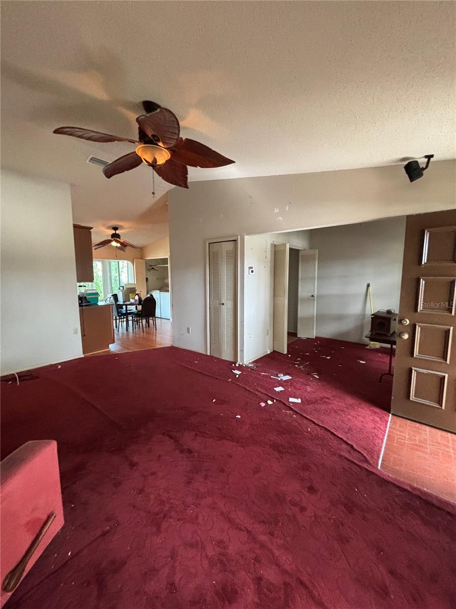 Casas a venda 2 - Jen Dantas 7712 WILLOW PARK DRIVE