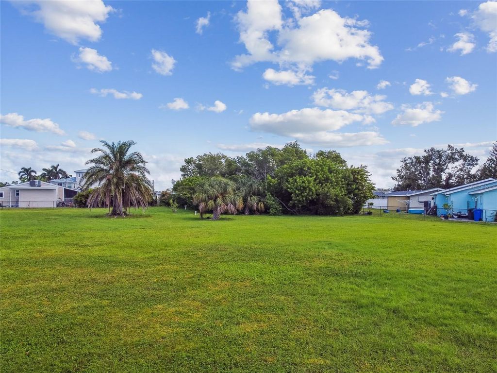Photo of W Shell Point Road, Ruskin, FL 33570 (MLS # TB8403034)