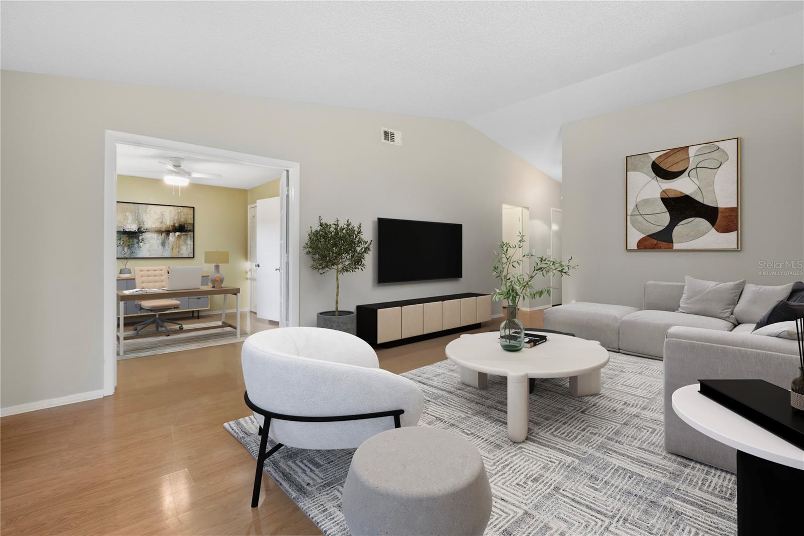 BENT TREE - Residential