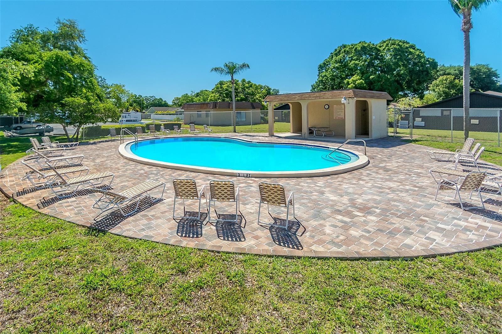 BENT TREE - Residential