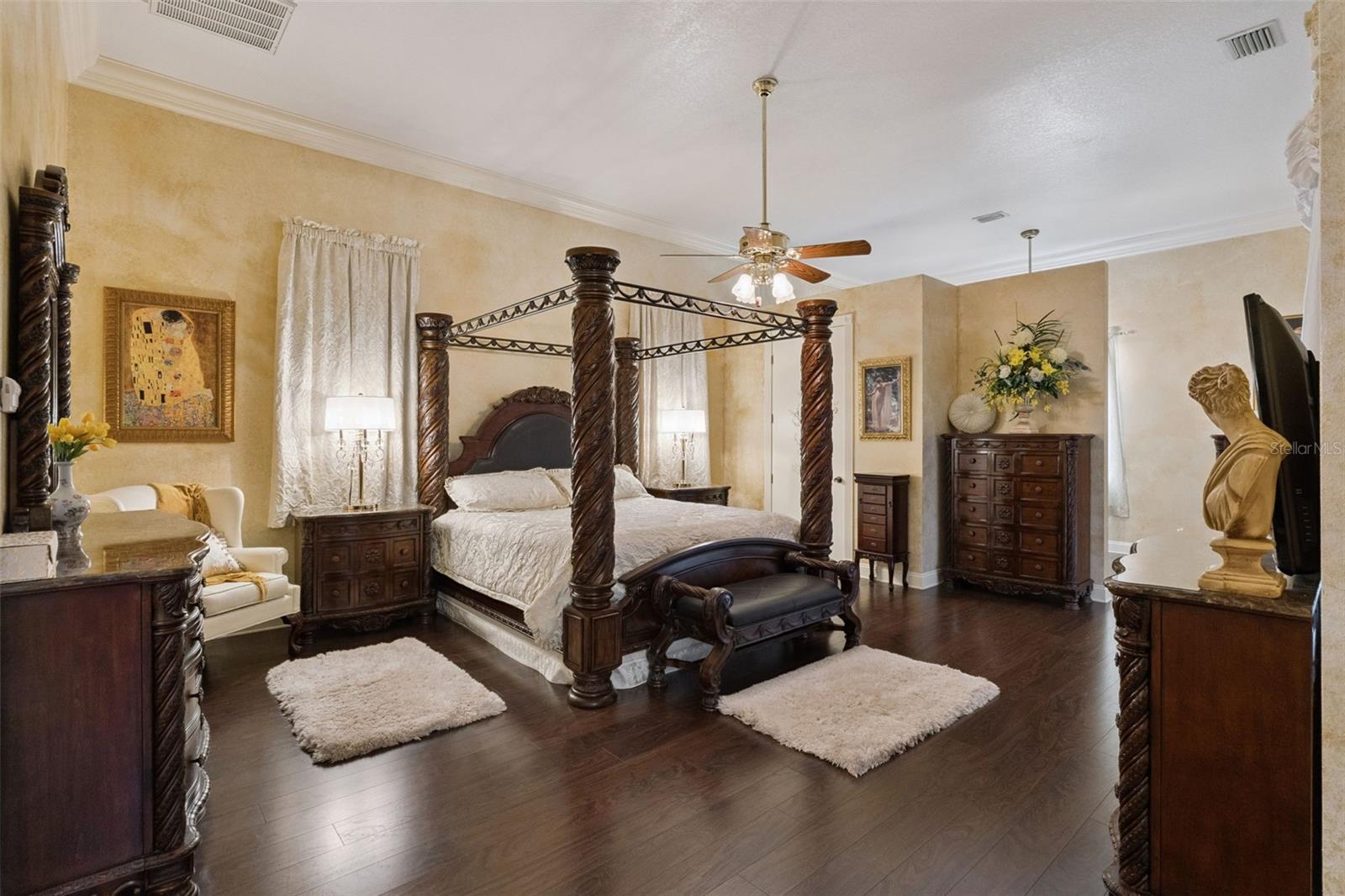 REGAL OAK SHORES UNIT 8 - Residential