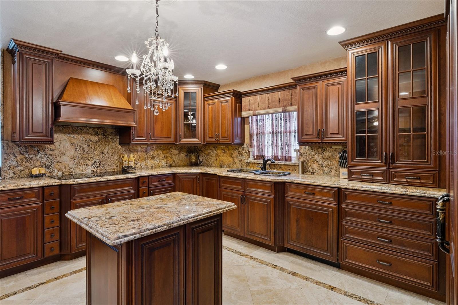 REGAL OAK SHORES UNIT 8 - Residential