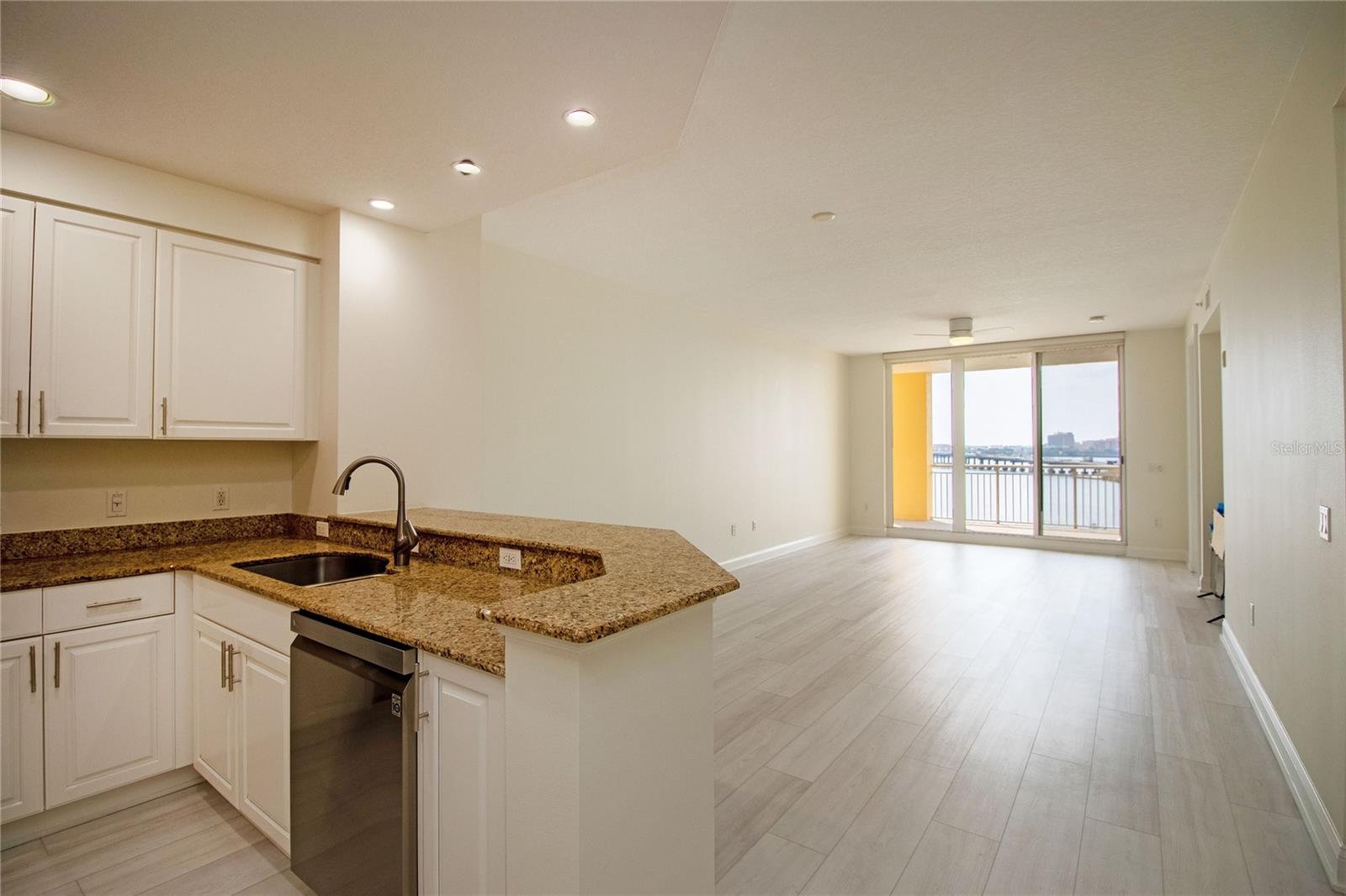 LAGUNA AT RIVIERA DUNES III - Residential