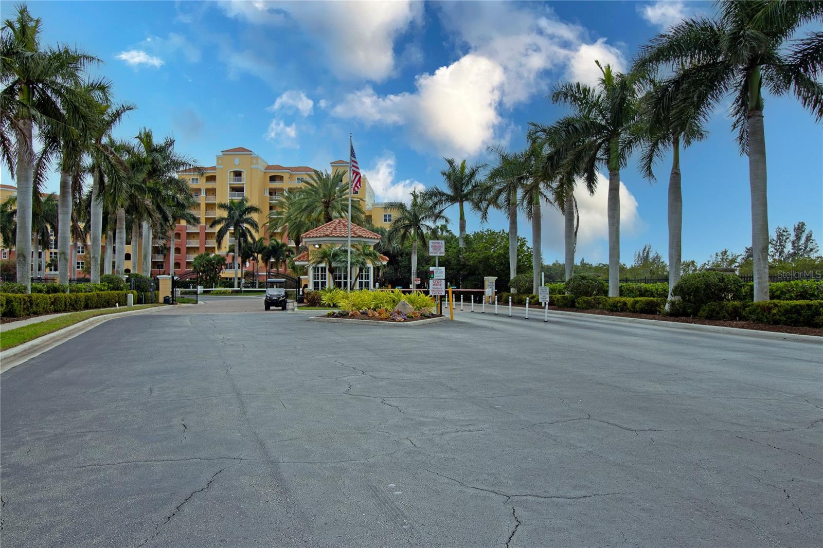 LAGUNA AT RIVIERA DUNES III - Residential