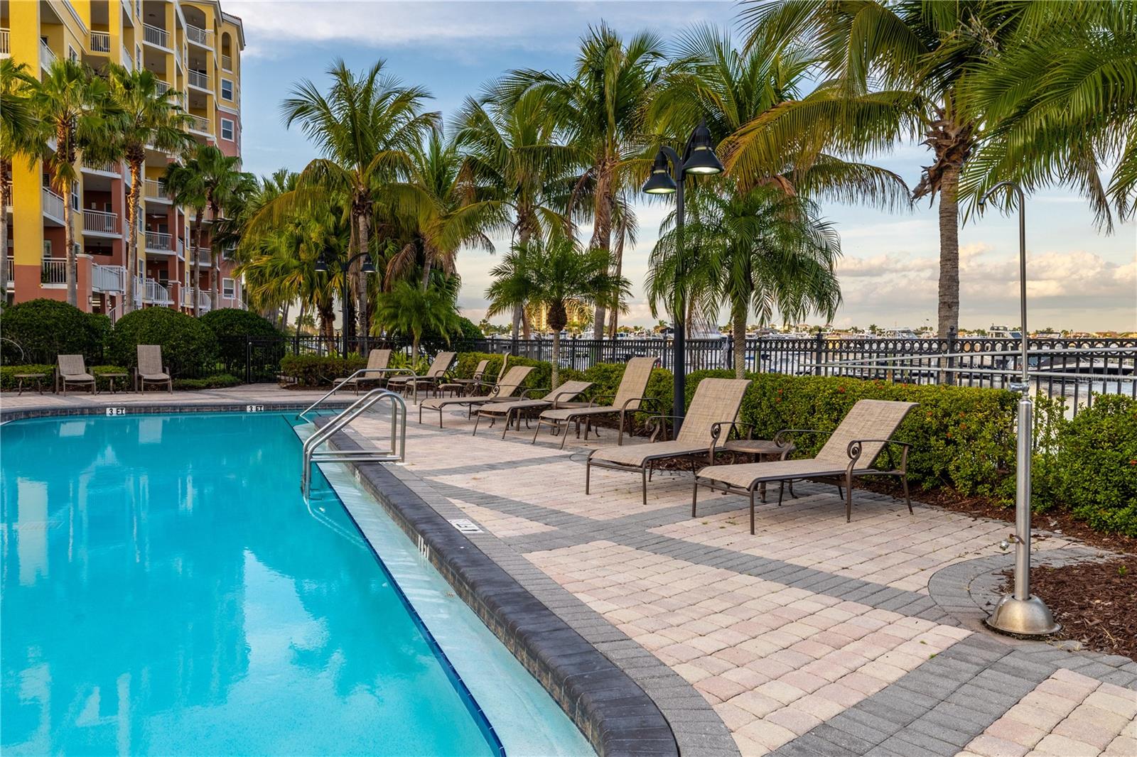 LAGUNA AT RIVIERA DUNES III - Residential