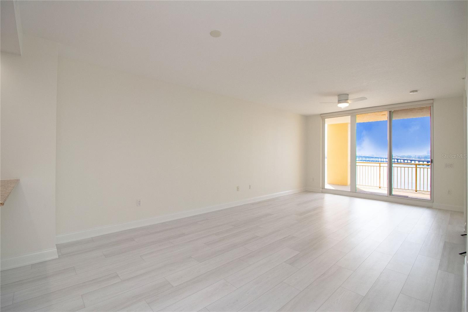 LAGUNA AT RIVIERA DUNES III - Residential