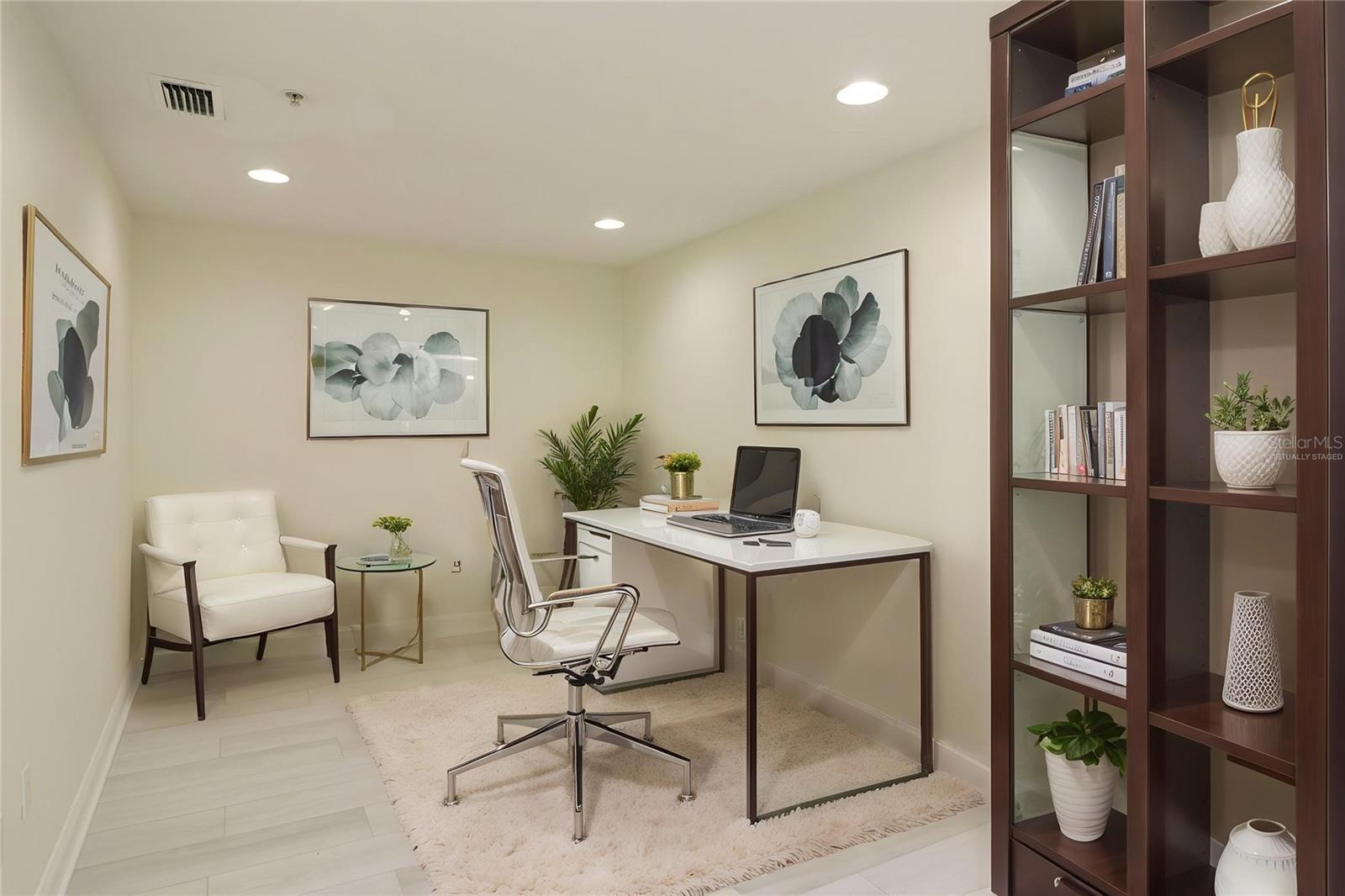 LAGUNA AT RIVIERA DUNES III - Residential