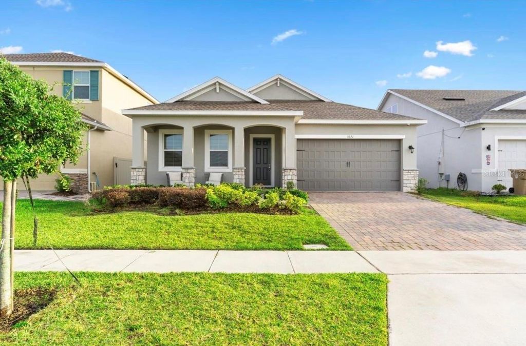 Photo of 5371 Jubiloso Drive, Saint Cloud, FL 34771 (MLS # S5144368)