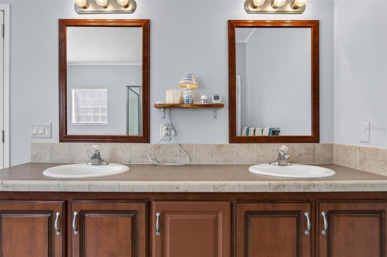 REEDERS - Residential