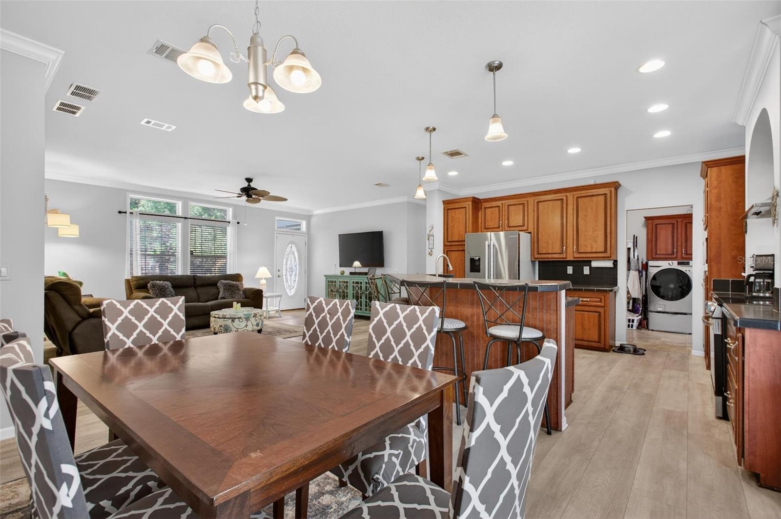 REEDERS - Residential