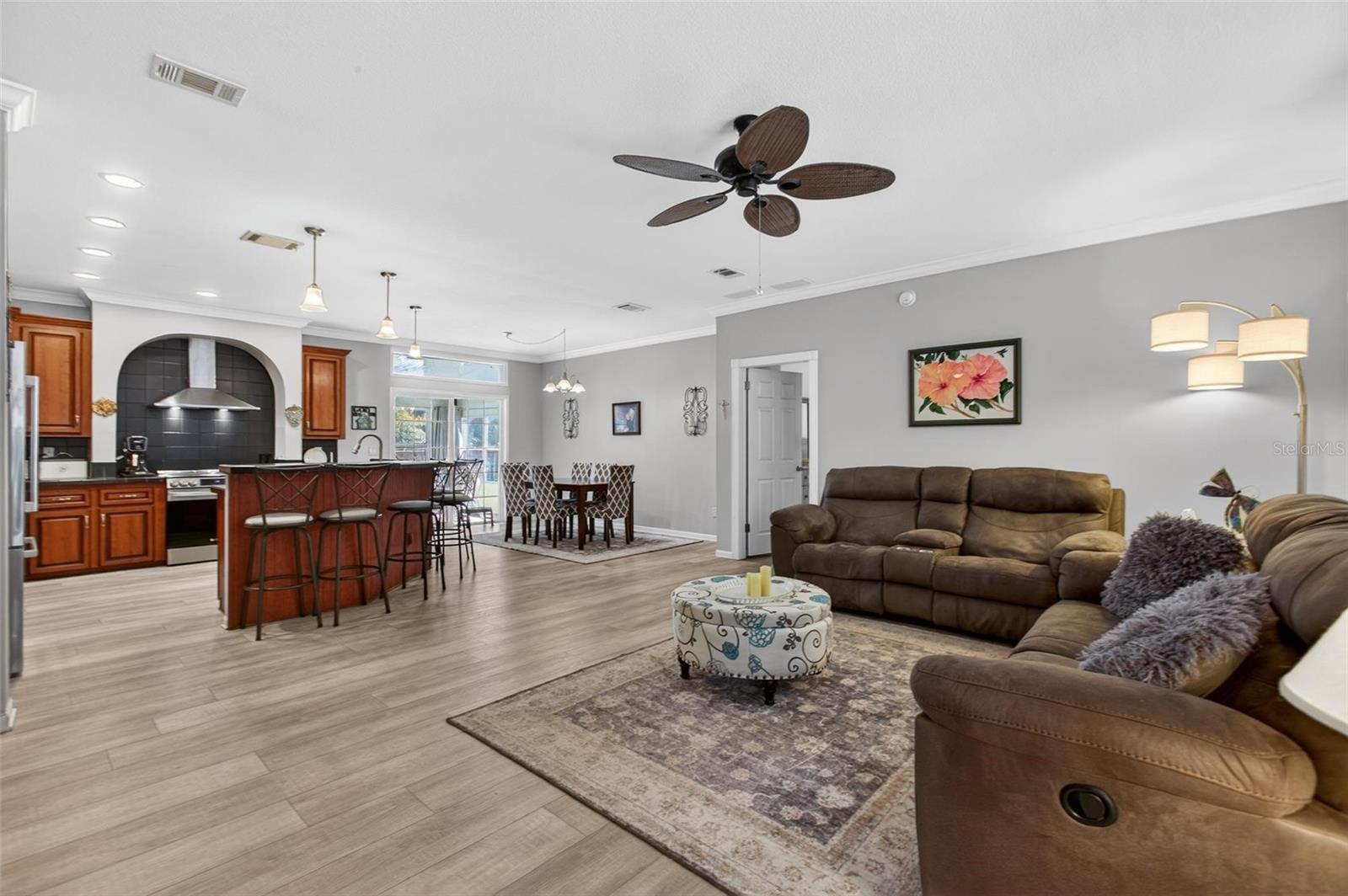 REEDERS - Residential