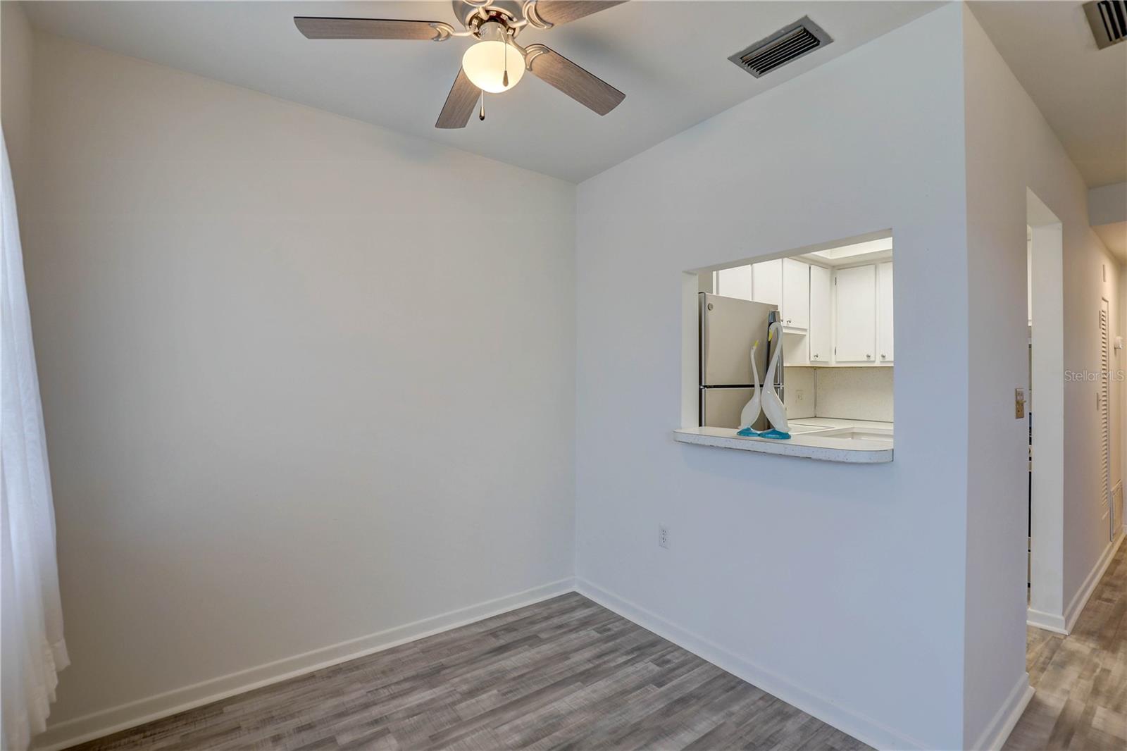 TOWN APTS CONDO - Residential