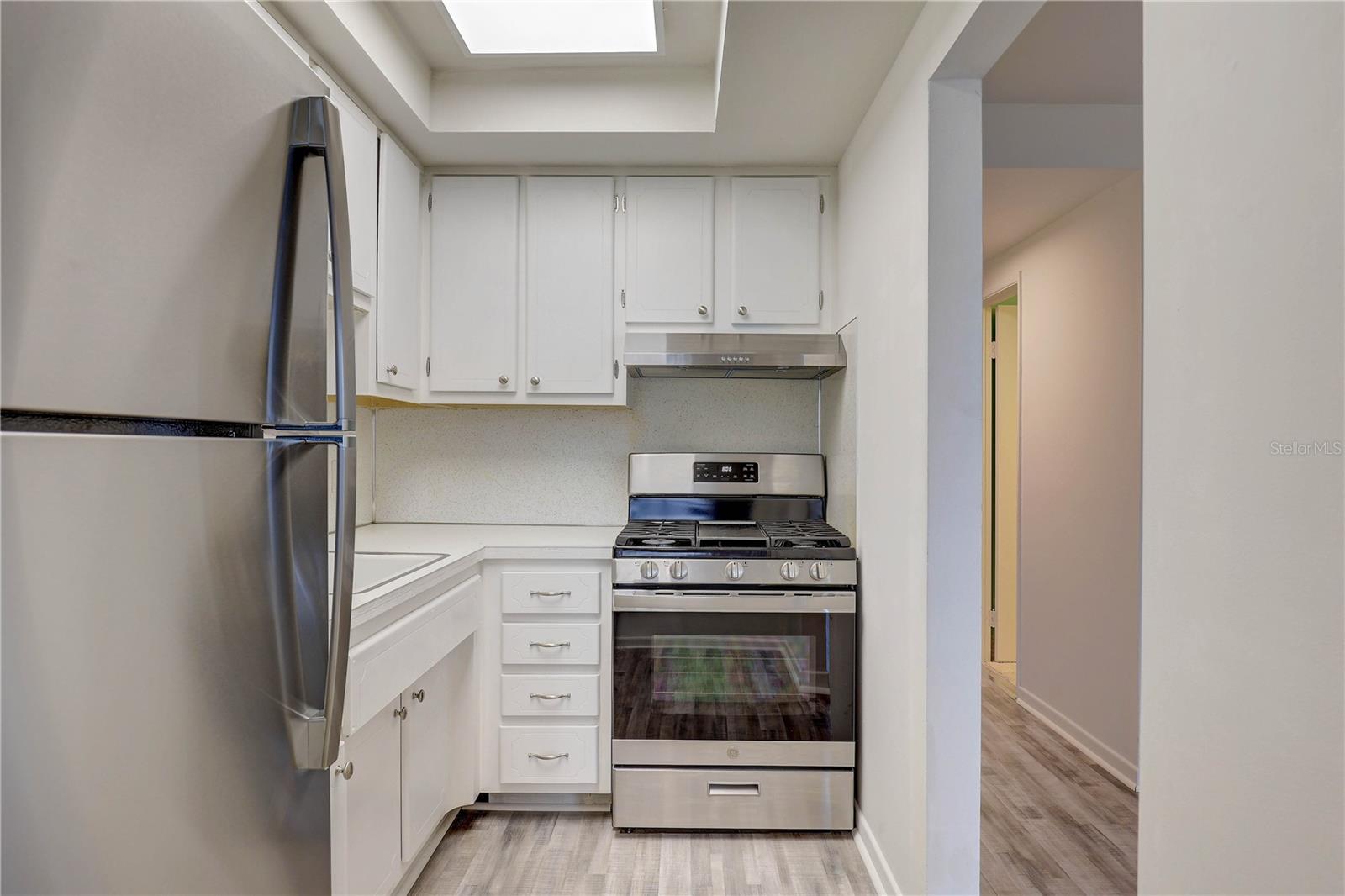 TOWN APTS CONDO - Residential