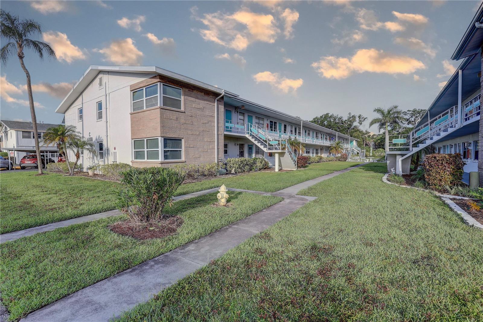 TOWN APTS CONDO - Residential