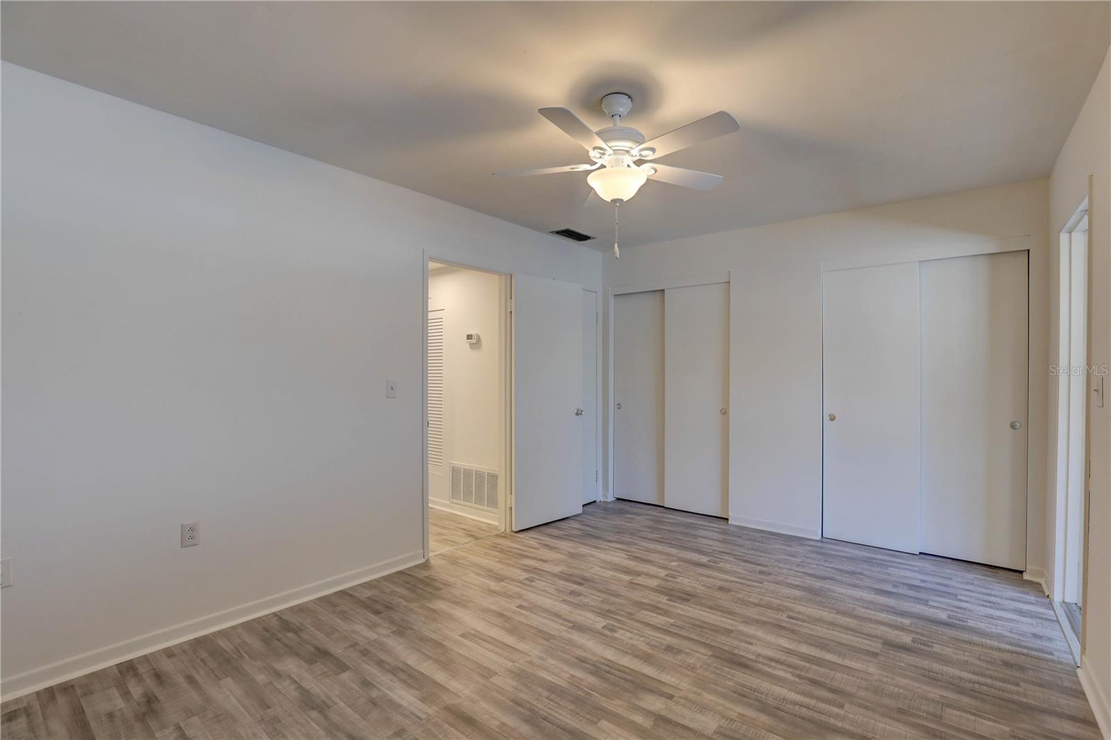 TOWN APTS CONDO - Residential