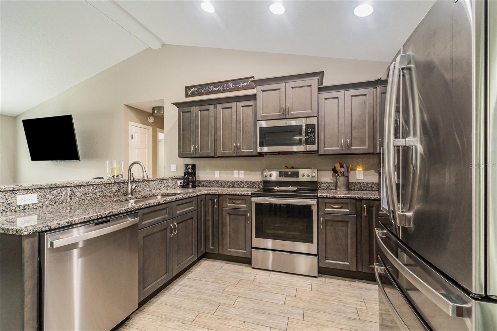 DUNNELLON HEIGHTS - Residential