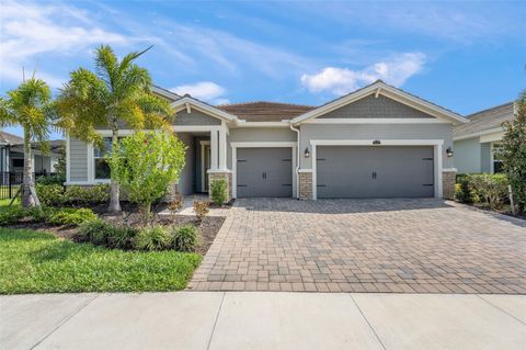 8600 SUNDANCE LOOP SARASOTA FL 34238