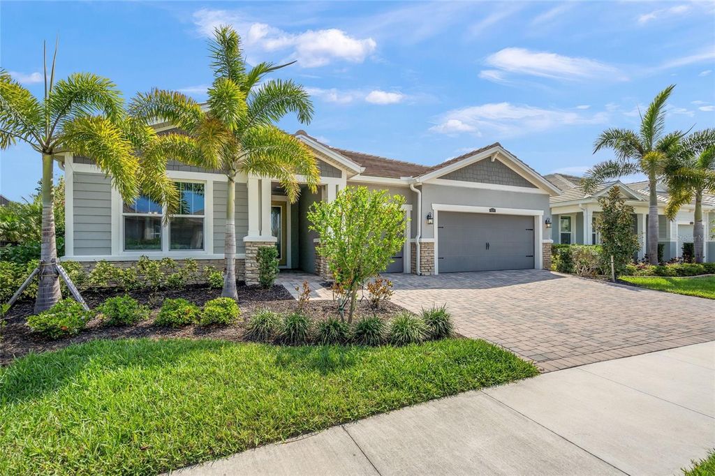 Photo of 8600 Sundance Loop, Sarasota, FL 34238 (MLS # A4686463)