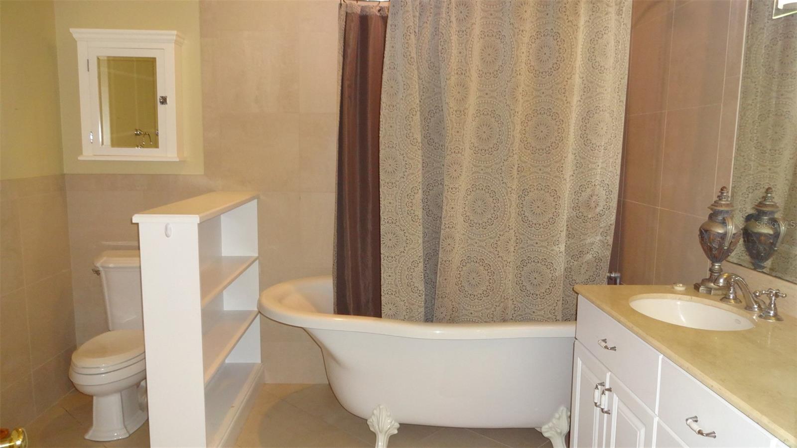 VIEUX CARRE A CONDO - Residential Lease