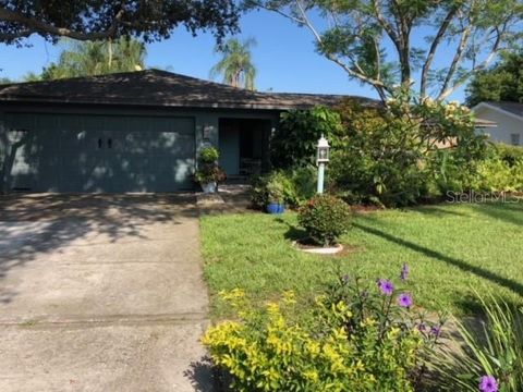 A home in LARGO