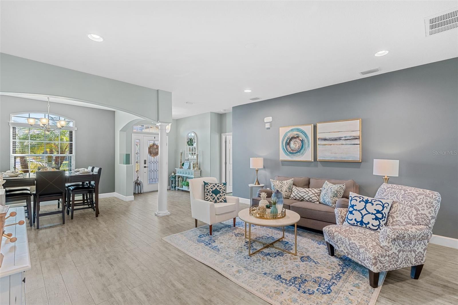 SAWGRASS LAKES PHASE TWO B - Residential