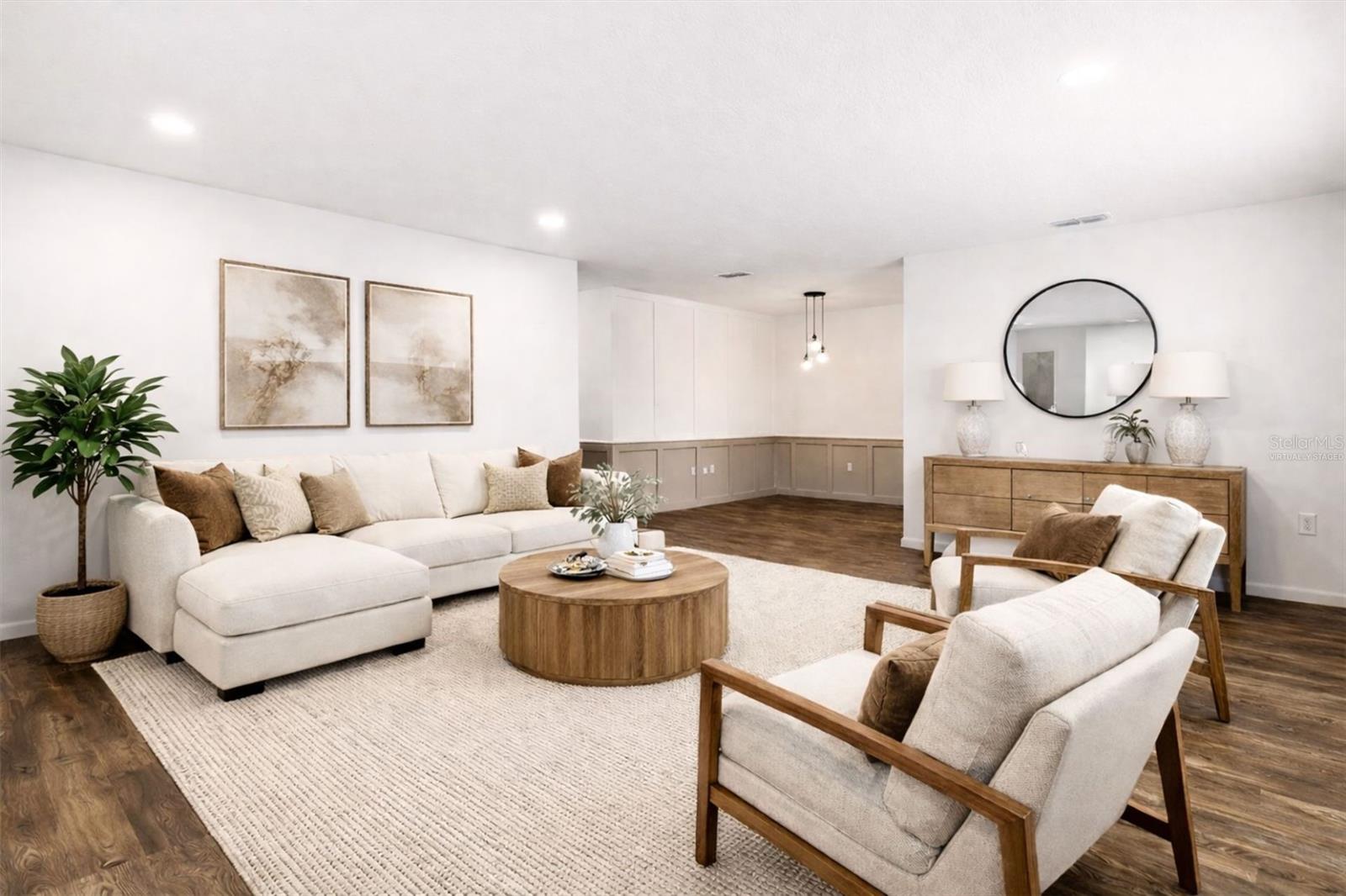 LAKE BREEZE ESTATES - Residential