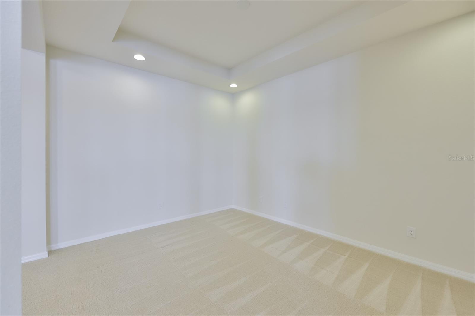 BAHIA LAKES PH 4 - Residential