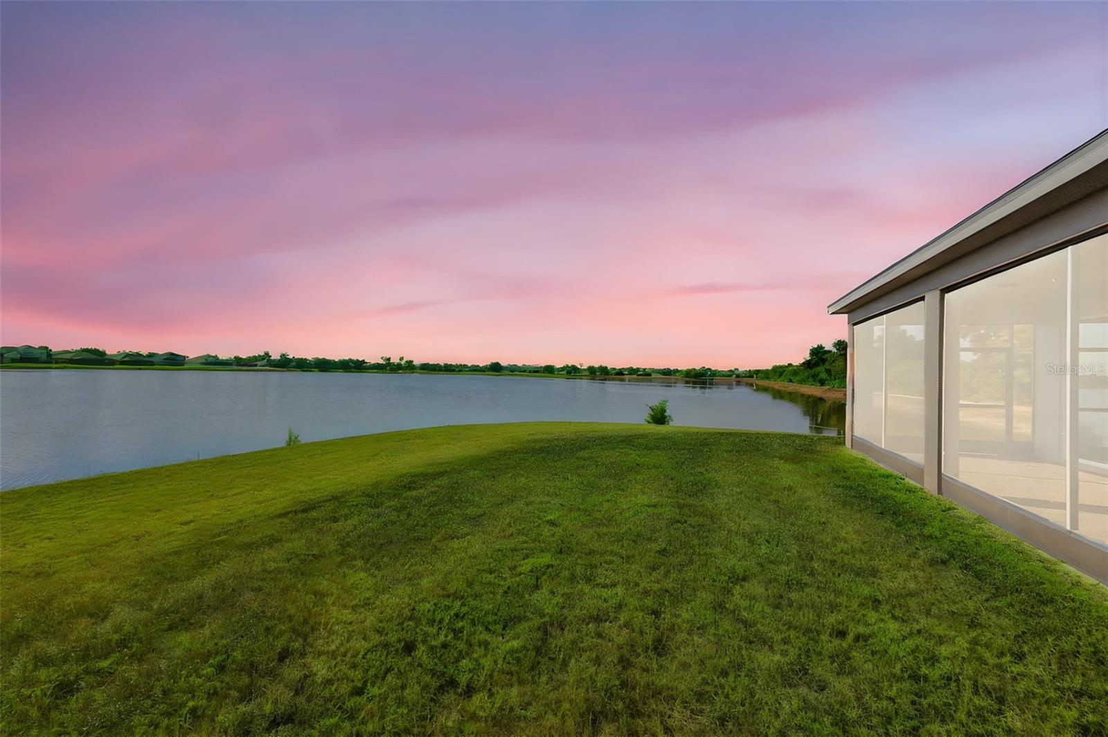 BAHIA LAKES PH 4 - Residential