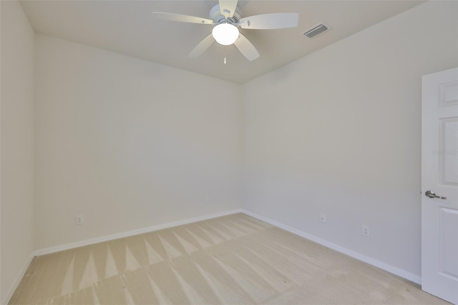 BAHIA LAKES PH 4 - Residential