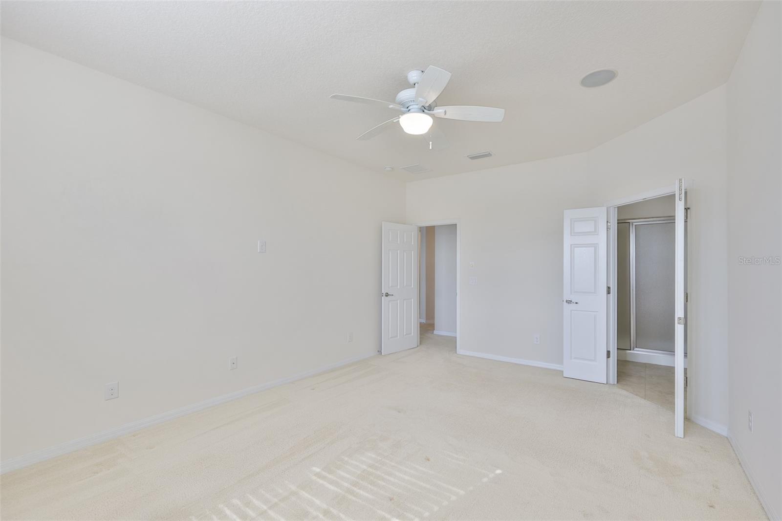 BAHIA LAKES PH 4 - Residential