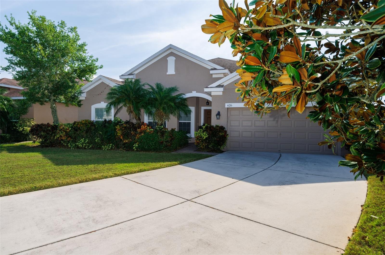 BAHIA LAKES PH 4 - Residential