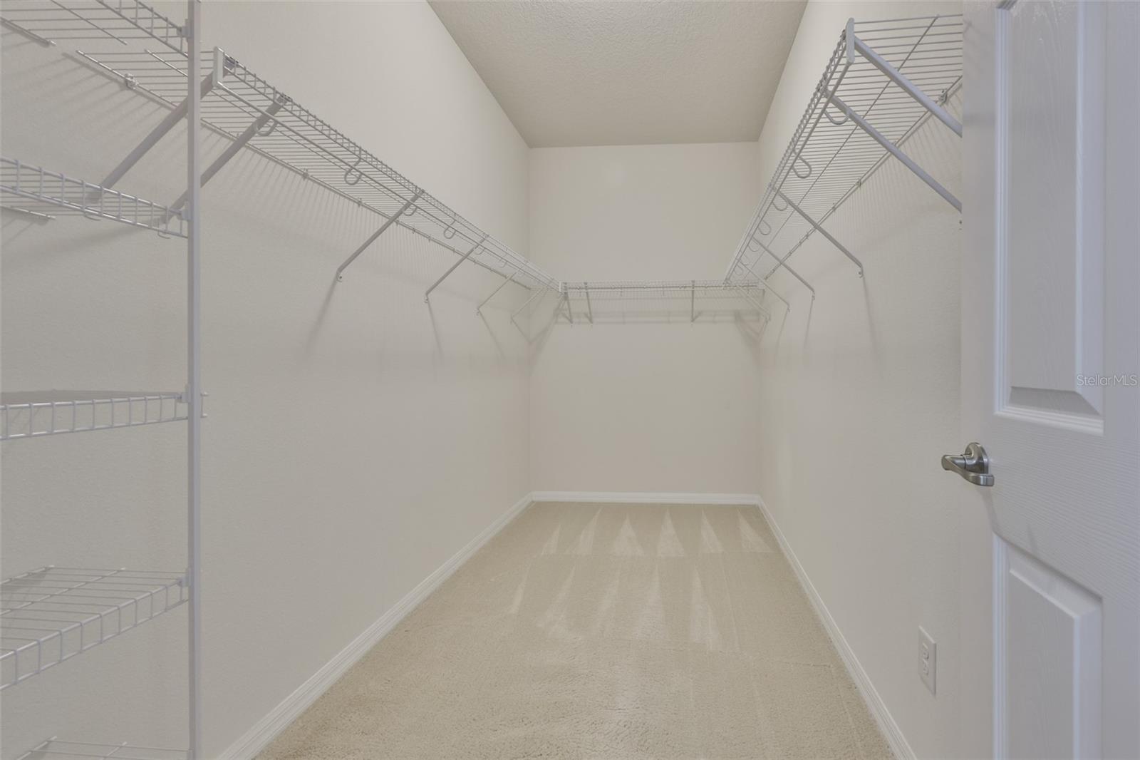 BAHIA LAKES PH 4 - Residential