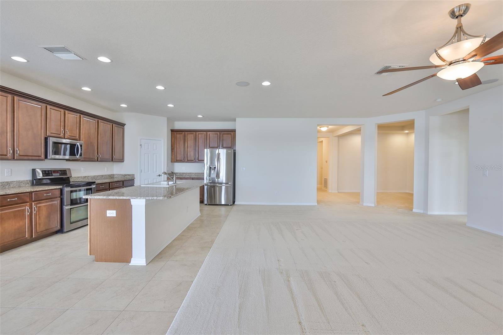 BAHIA LAKES PH 4 - Residential