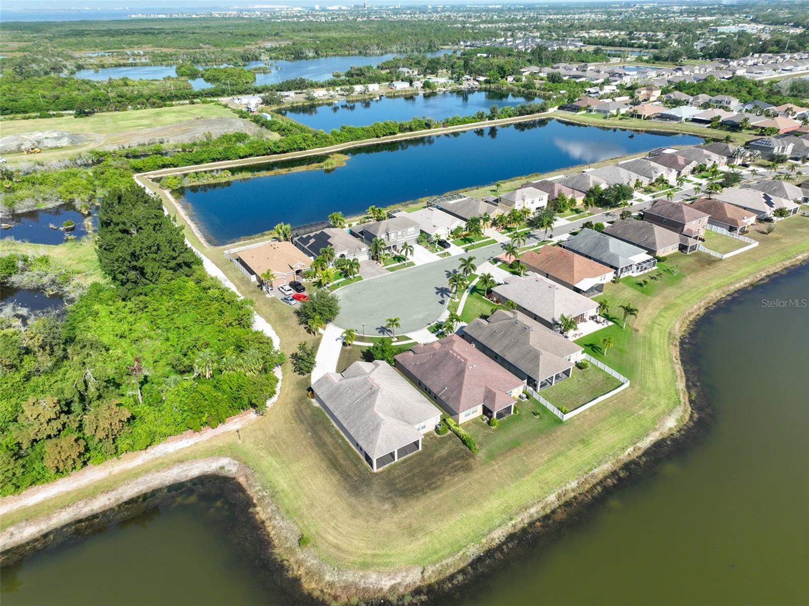 BAHIA LAKES PH 4 - Residential