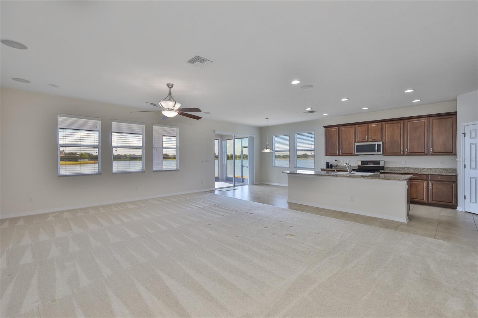 BAHIA LAKES PH 4 - Residential