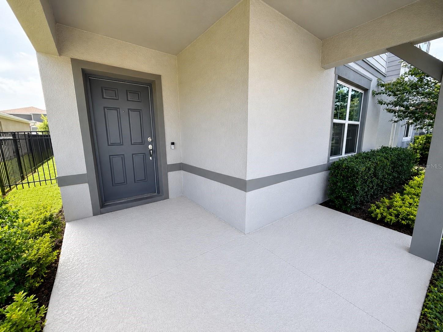 4083 FEATHER TREE DRIVE