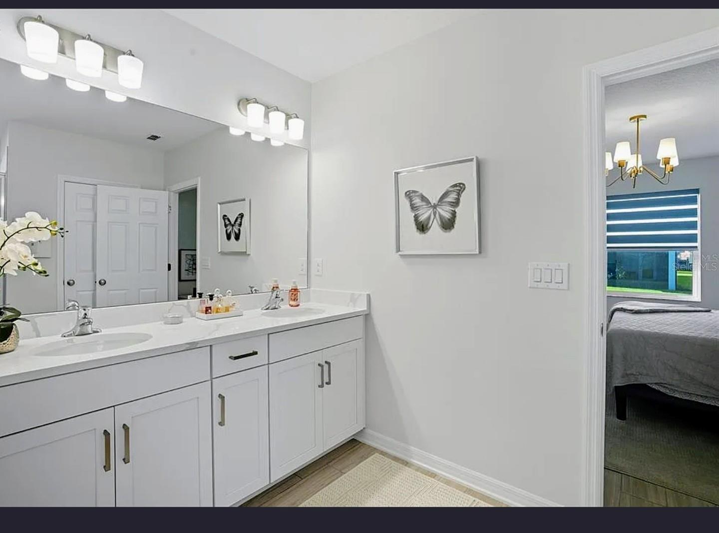 HAMMOCKS AT WEST PORT - Residential