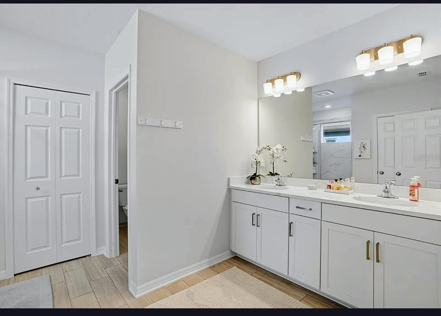 HAMMOCKS AT WEST PORT - Residential