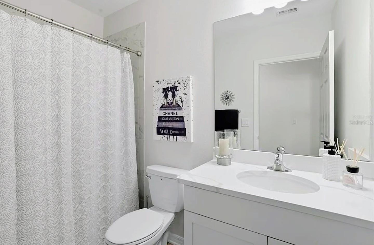 HAMMOCKS AT WEST PORT - Residential